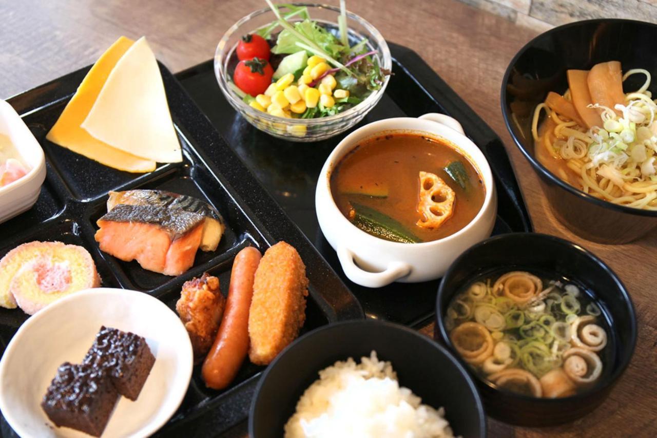 札幌伦勃朗风格酒店 3* 札幌